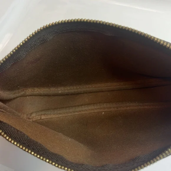 LOUIS VUITTON CHERRY 🍒 MURIKAMI POCHETTE VINTAGE - Picture 4 of 10